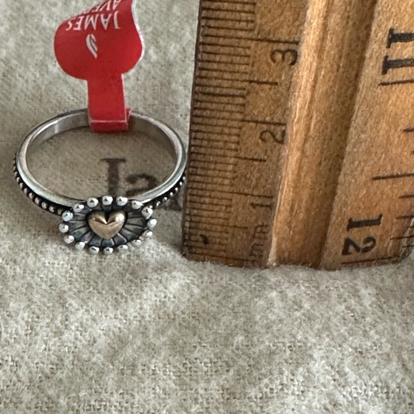NWT. Unworn Retired Radiant Heart James Avery Ring. Sz 8 - Picture 2 of 10